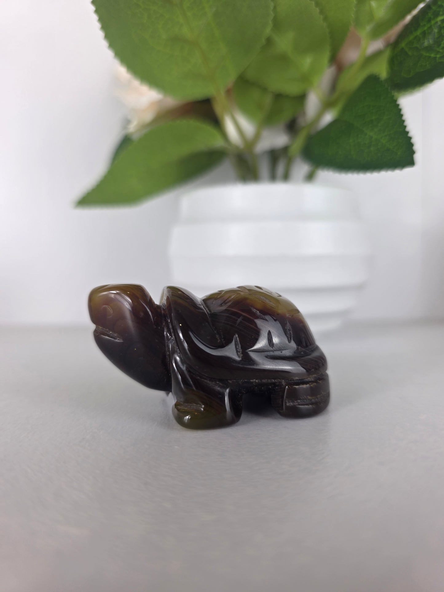 Carnelian turtle carving