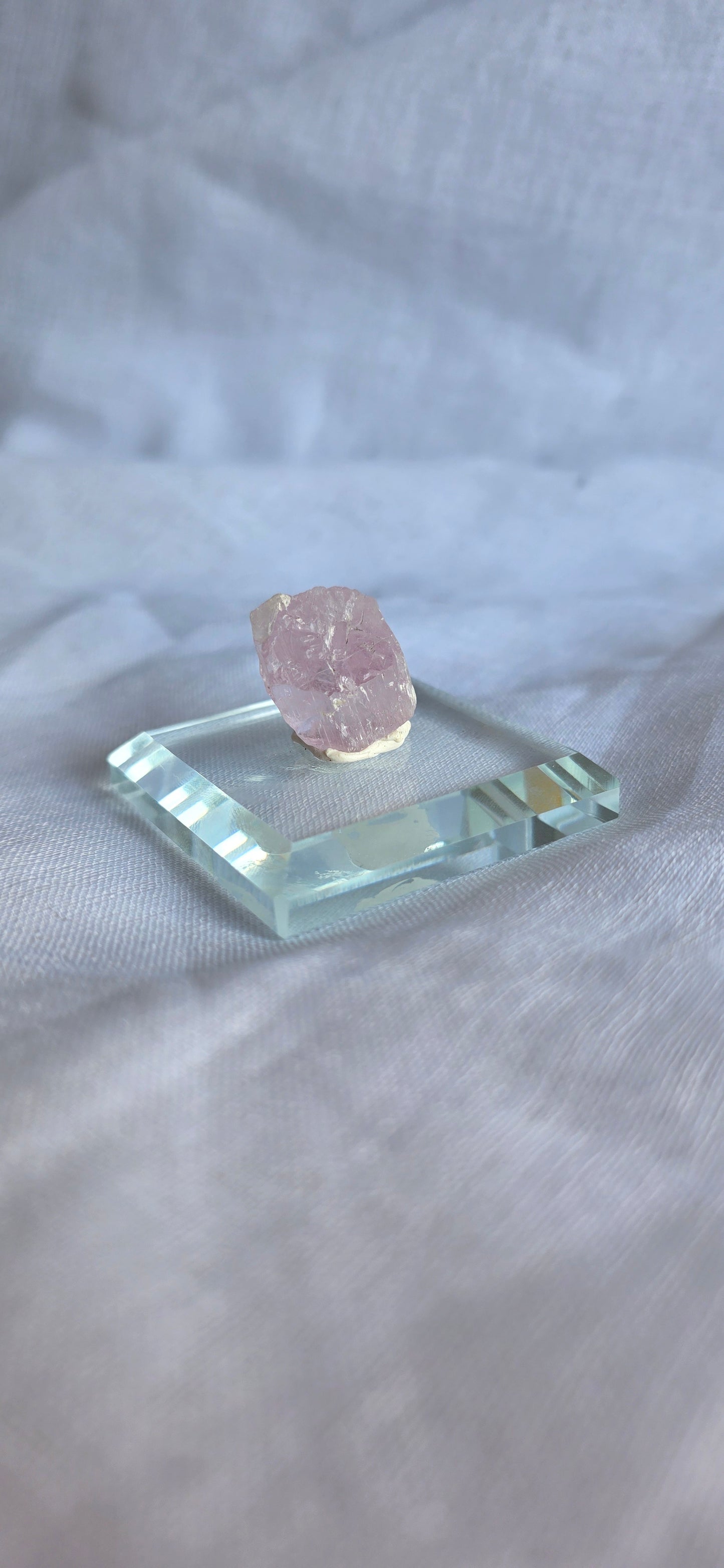 Kunzite raw