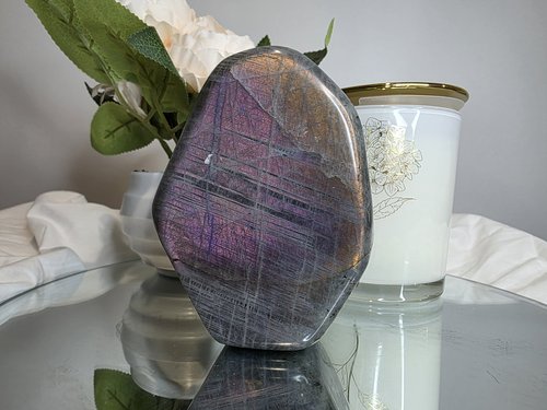 Purple Labradorite freeform 536g