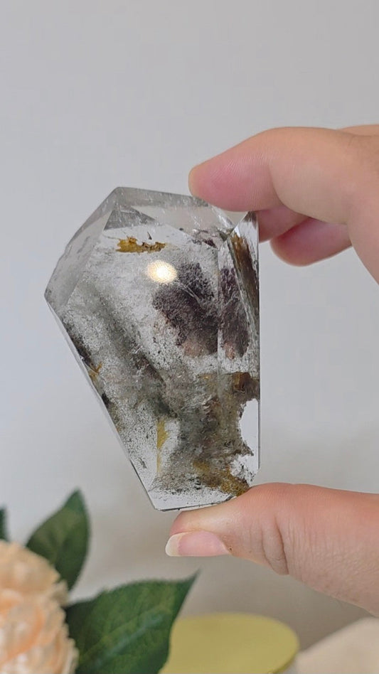 Garden quartz freeform