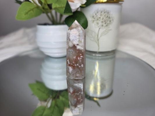 Flower agate tower