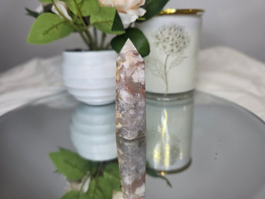Flower agate tower