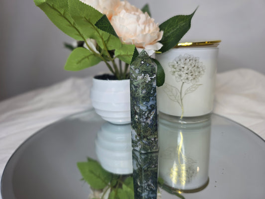 Moss agate tower