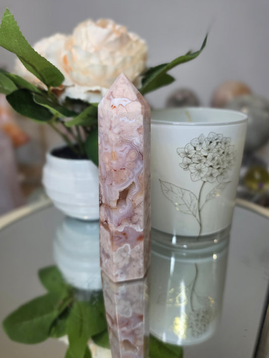 Carnelian Flower Agate tower