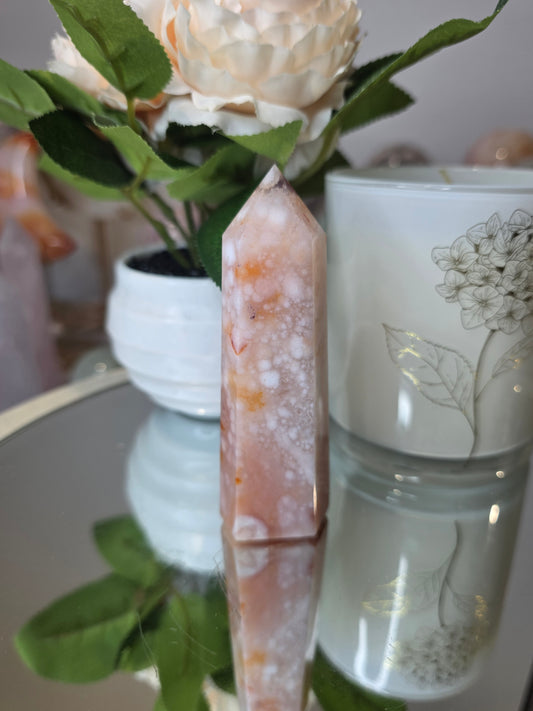 Carnelian Flower Agate tower