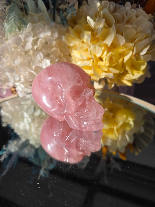 Rose quartz skull
