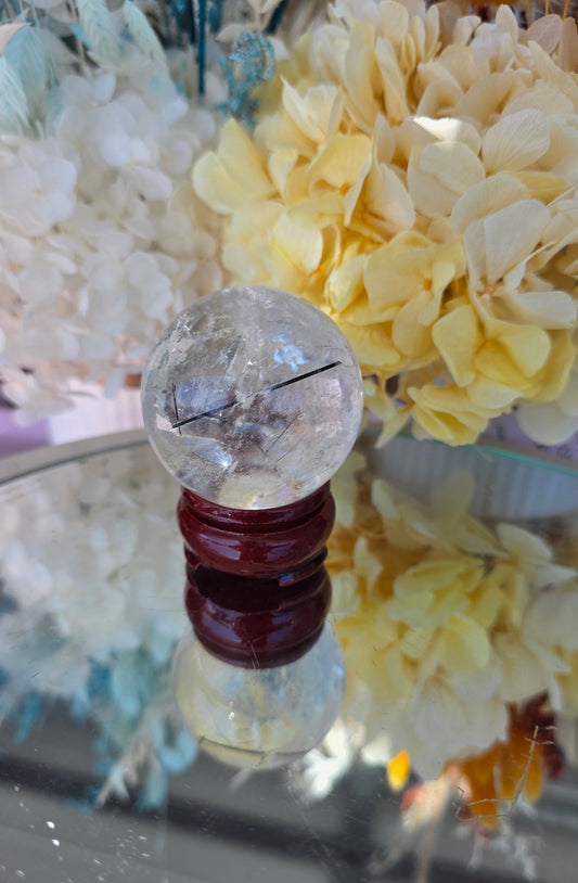 Clear quartz sphere
