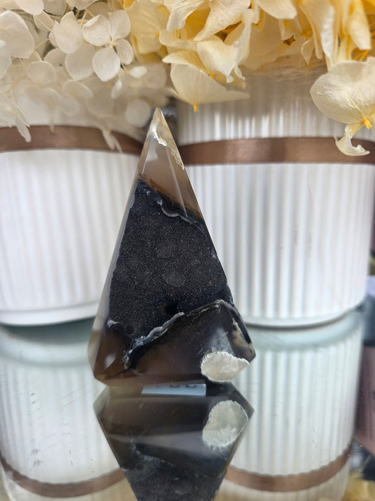 Druzy Agate Tower
