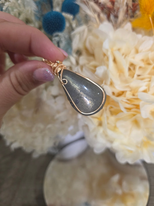 Labradorite Pendant