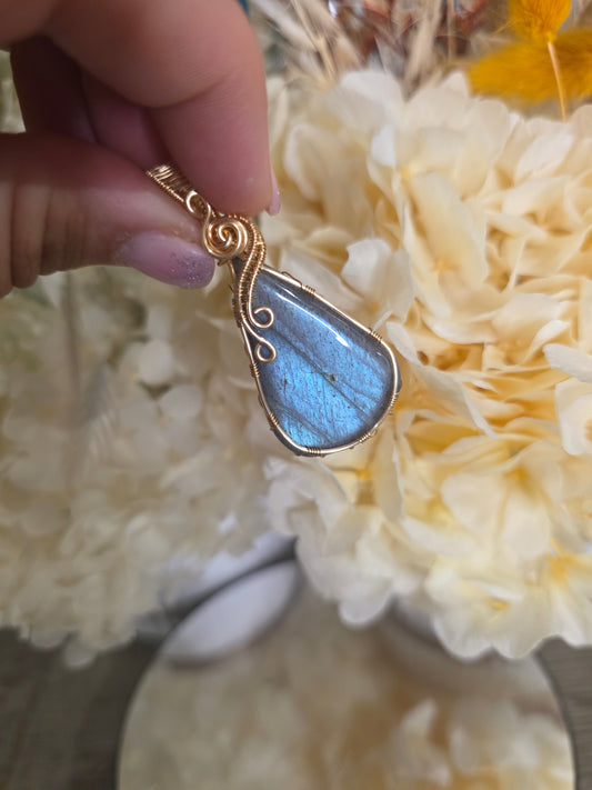 Labradorite Pendant