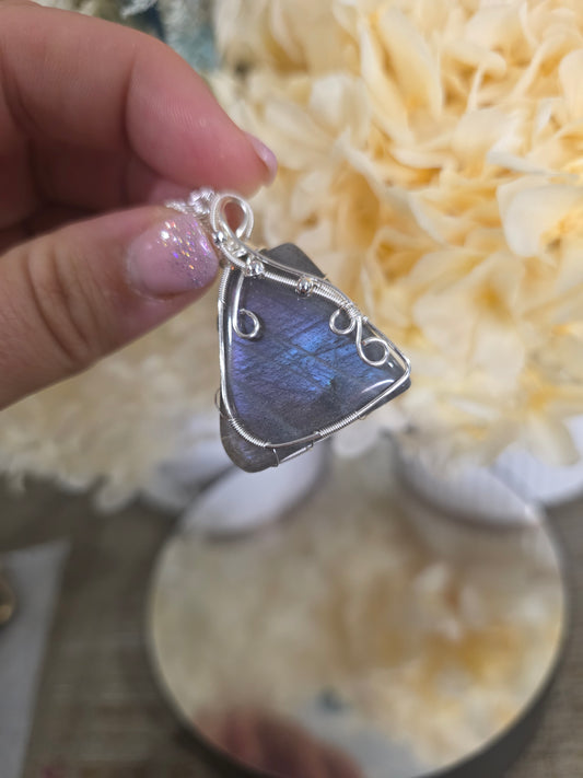Labradorite Pendant