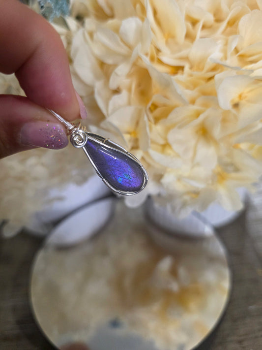Labradorite Pendant