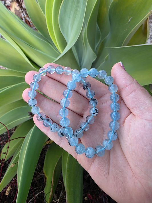 Aquamarine with tourmaline Bracelets