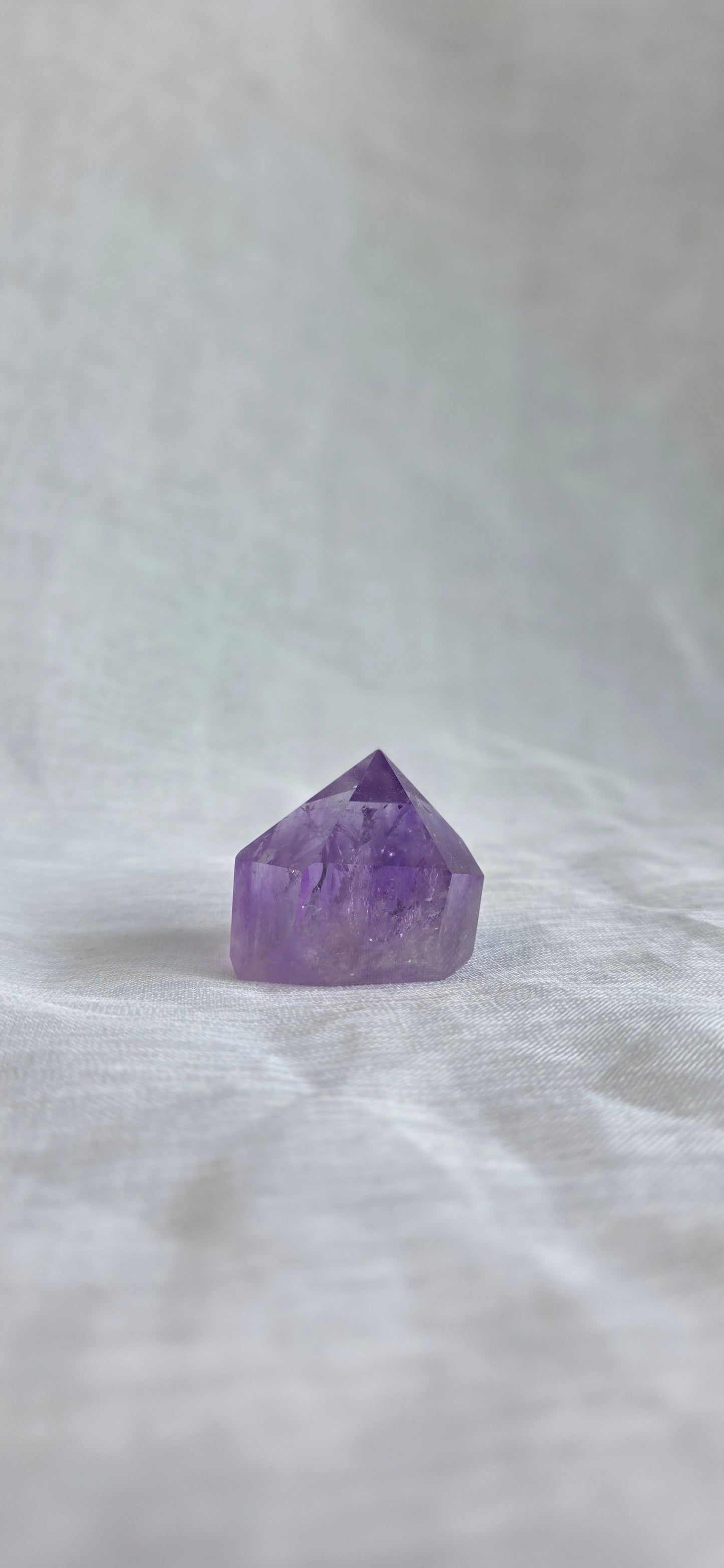 Amethyst tower (cupcake)