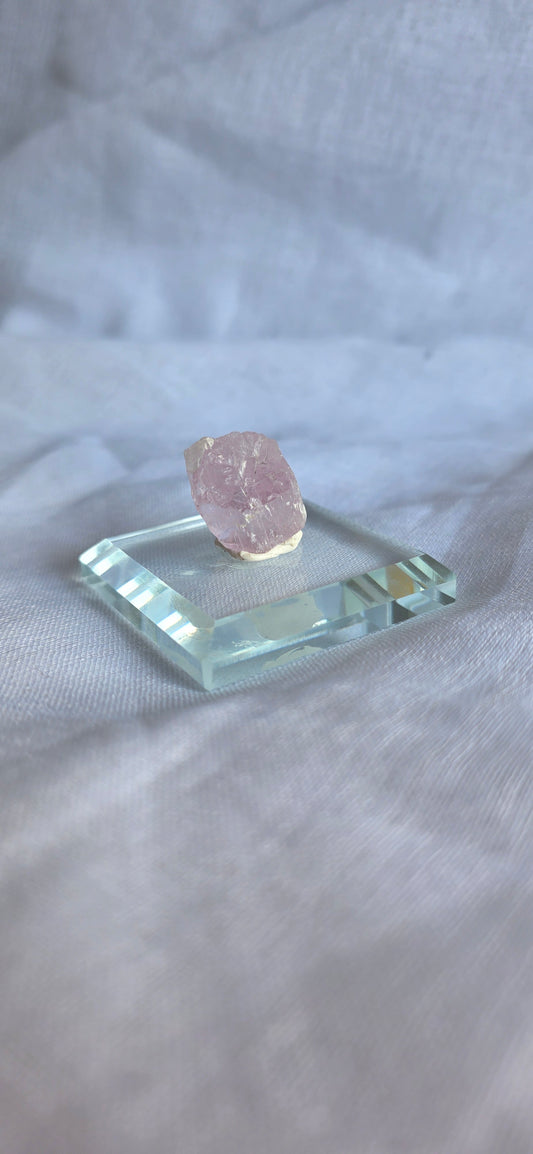 Kunzite raw