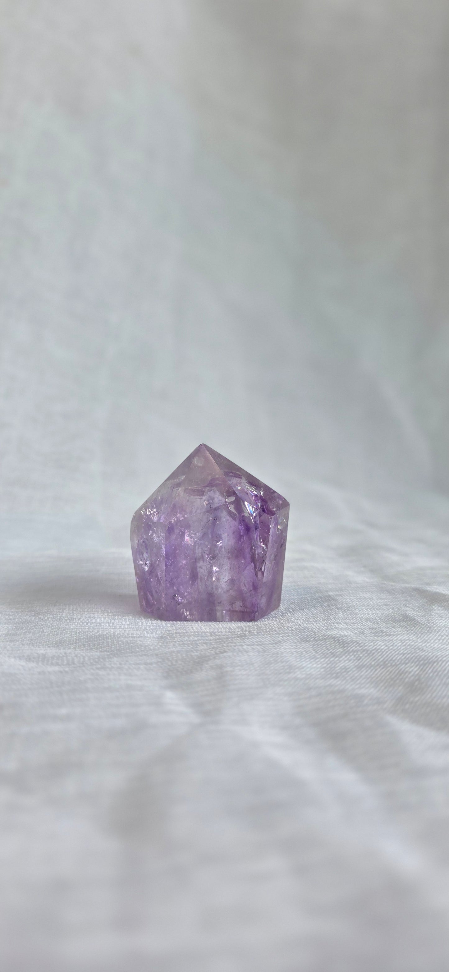 Amethyst tower (cupcake)