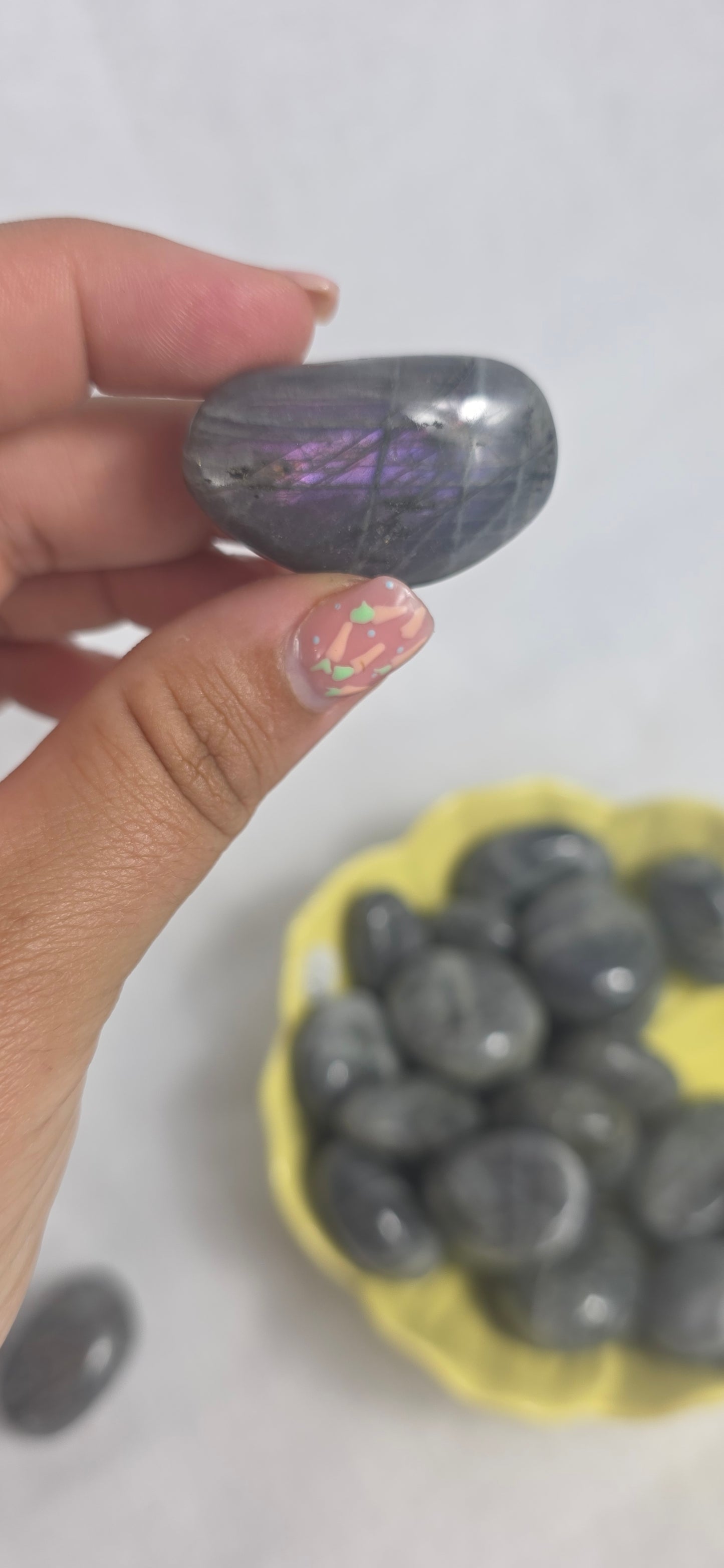 Labradorite tumble