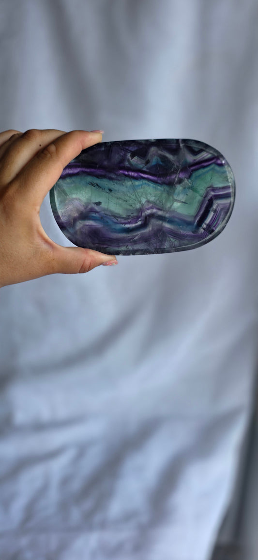 Fluorite bowl
